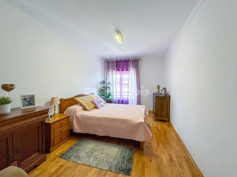 Apartamento T4 para Venda em São João Baptista Foto 39