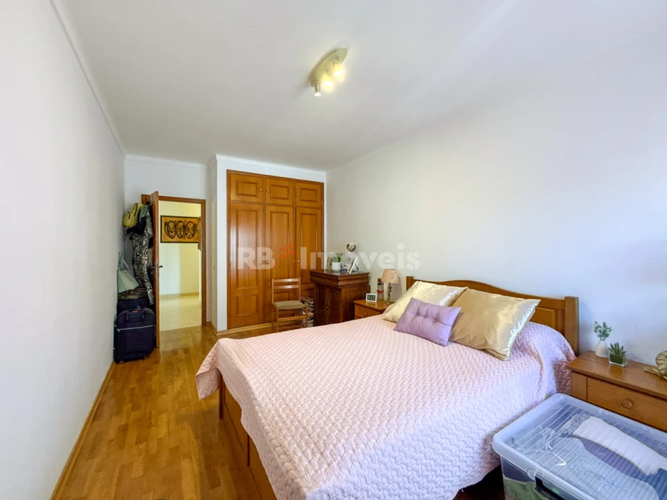 Apartamento T4 para Venda em São João Baptista Foto 42