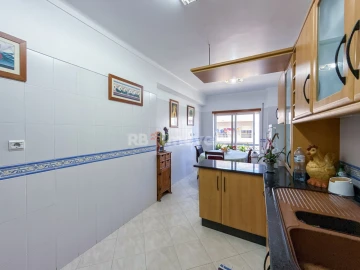 Apartamento T4 para Venda em São João Baptista