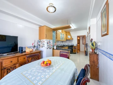 Apartamento T4 para Venda em São João Baptista
