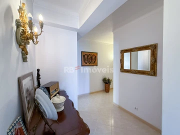 Apartamento T4 para Venda em São João Baptista