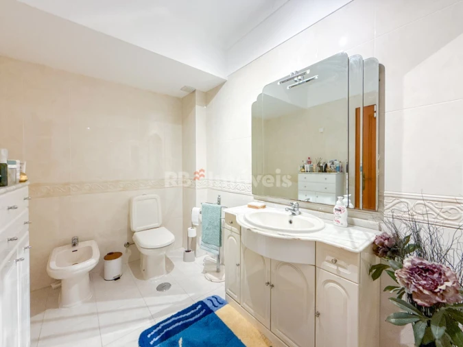 Apartamento T4 para Venda em São João Baptista Foto 11