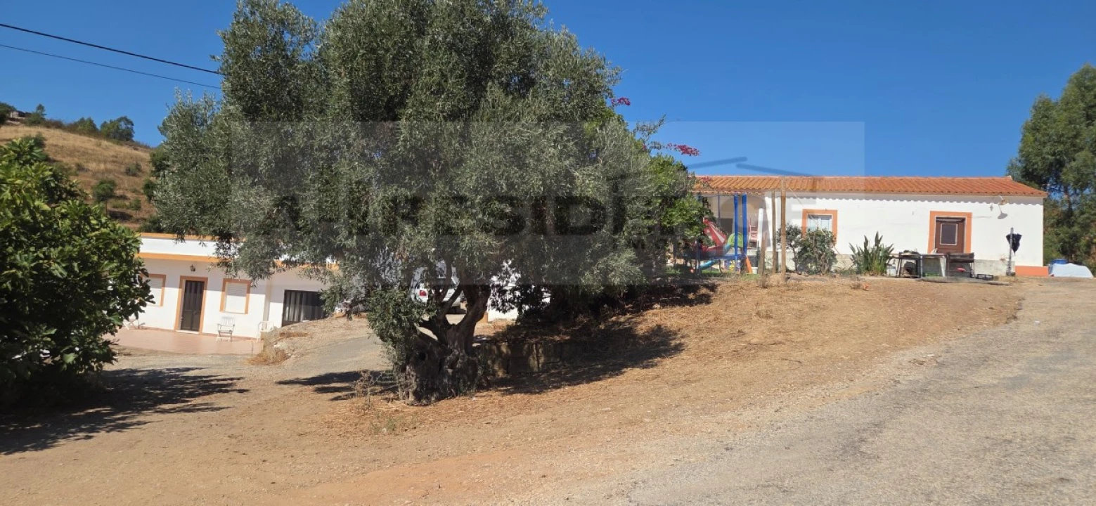 Quinta T3 para Venda em Silves Foto 1