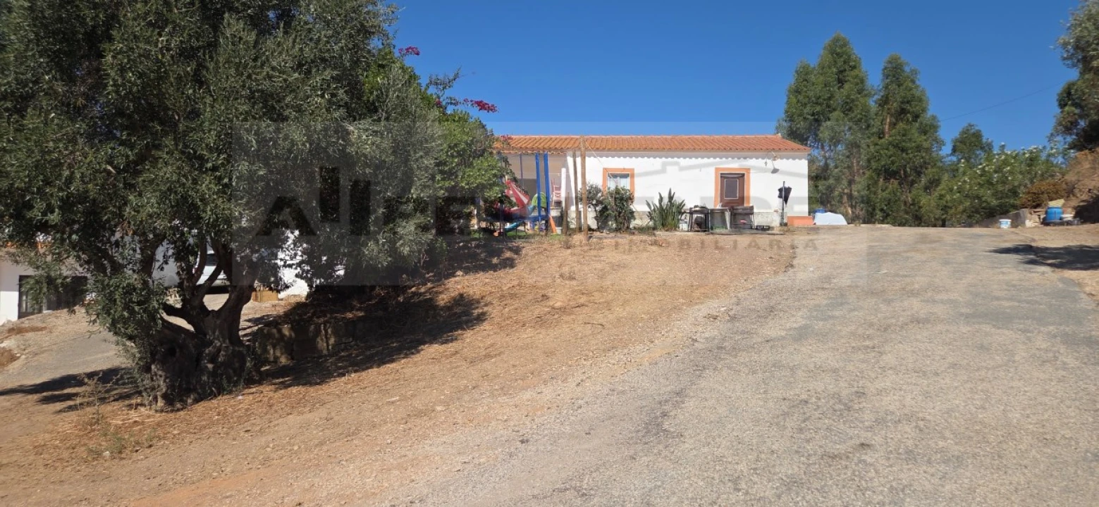 Quinta T3 para Venda em Silves Foto 4