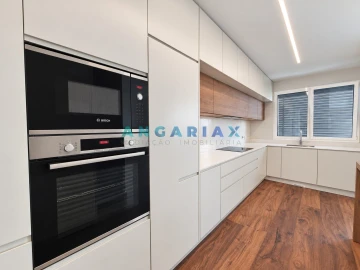 Apartamento T2 para Arrendamento em Marrazes e Barosa