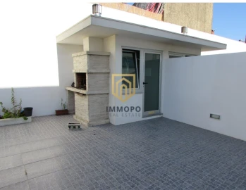 Moradia T3 para Arrendamento em Mindelo