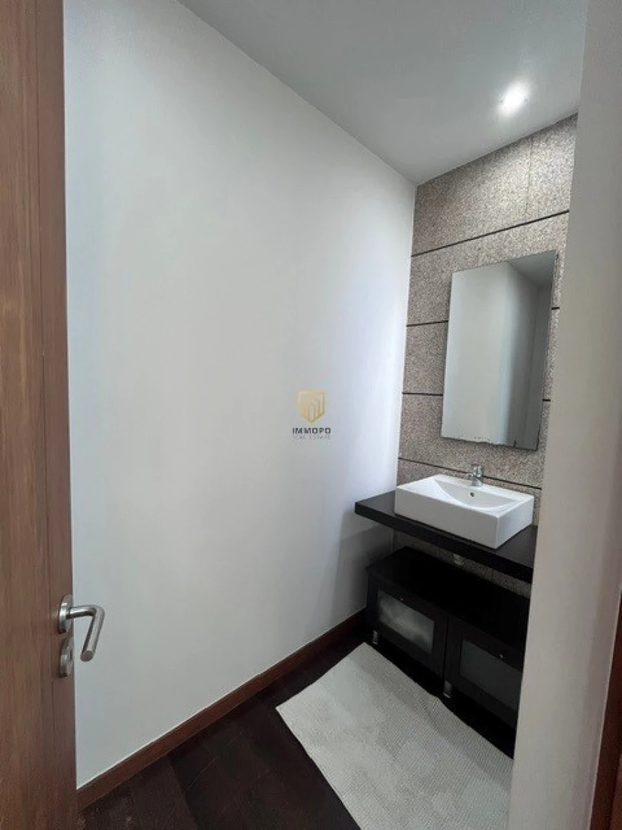Moradia T3 para Arrendamento em Mindelo Foto 10
