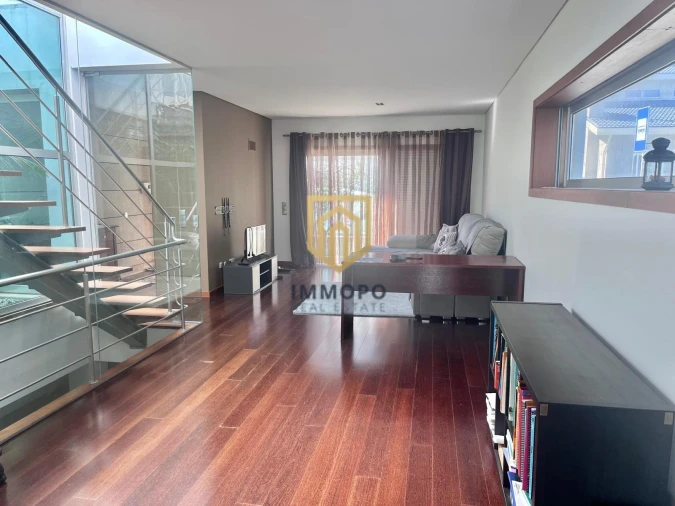 Moradia T3 para Arrendamento em Mindelo Foto 6