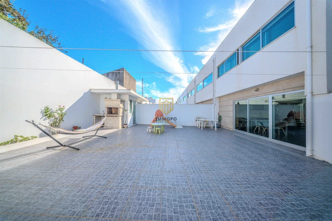 Moradia T3 para Arrendamento em Mindelo Foto 14