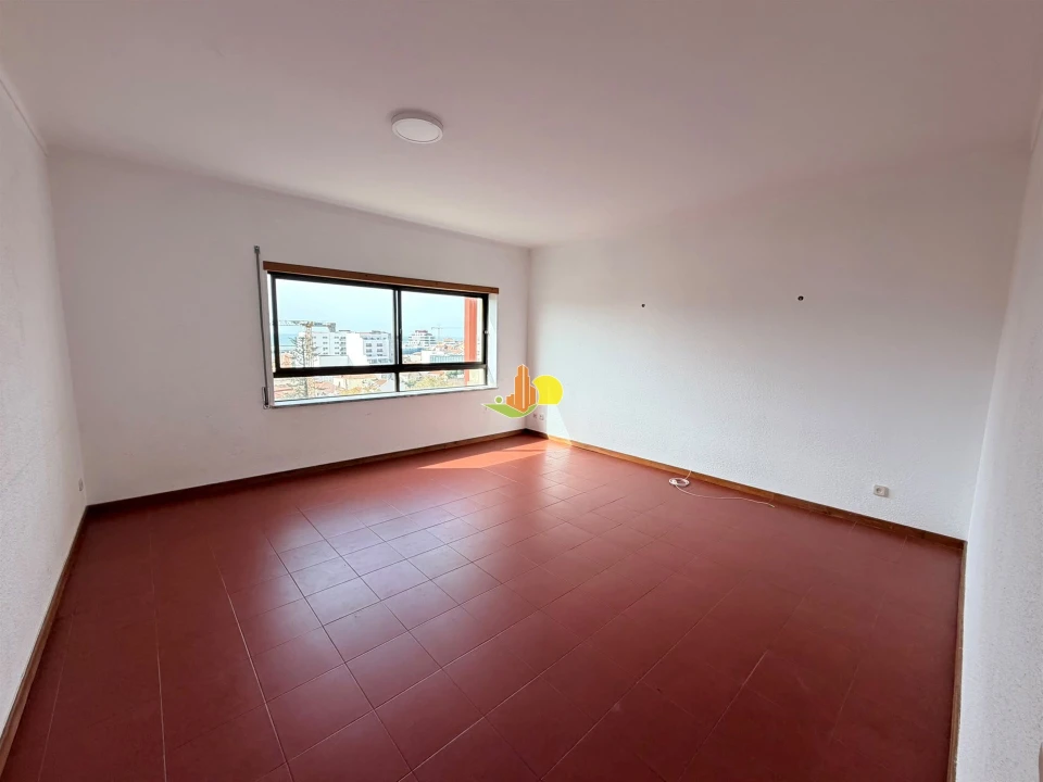 Apartamento T2 para Arrendamento em Buarcos Foto 7