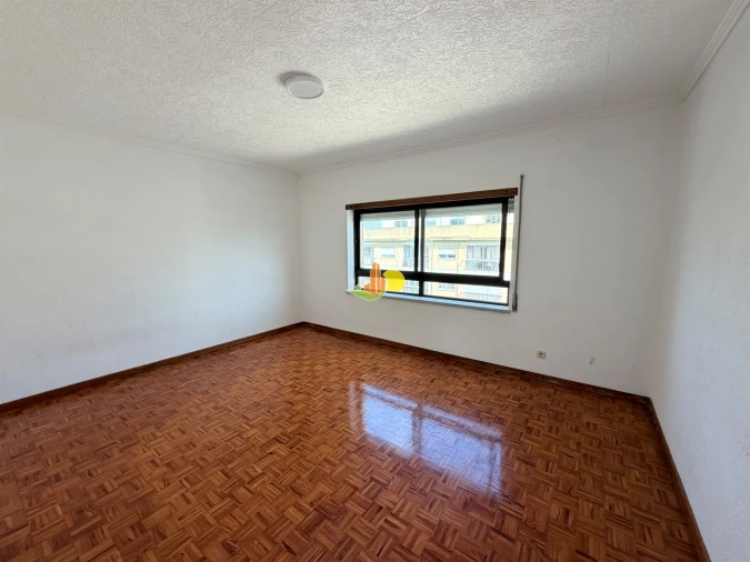 Apartamento T2 para Arrendamento em Buarcos Foto 14