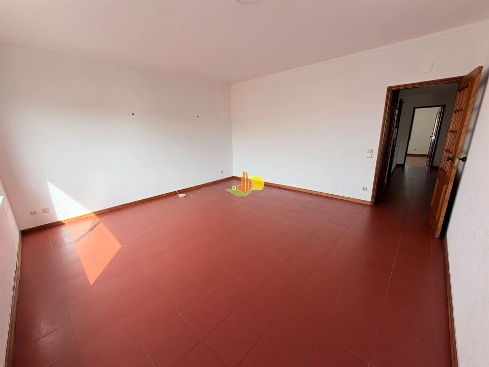 Apartamento T2 para Arrendamento em Buarcos Foto 8