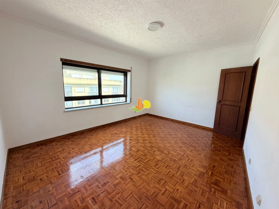 Apartamento T2 para Arrendamento em Buarcos Foto 16