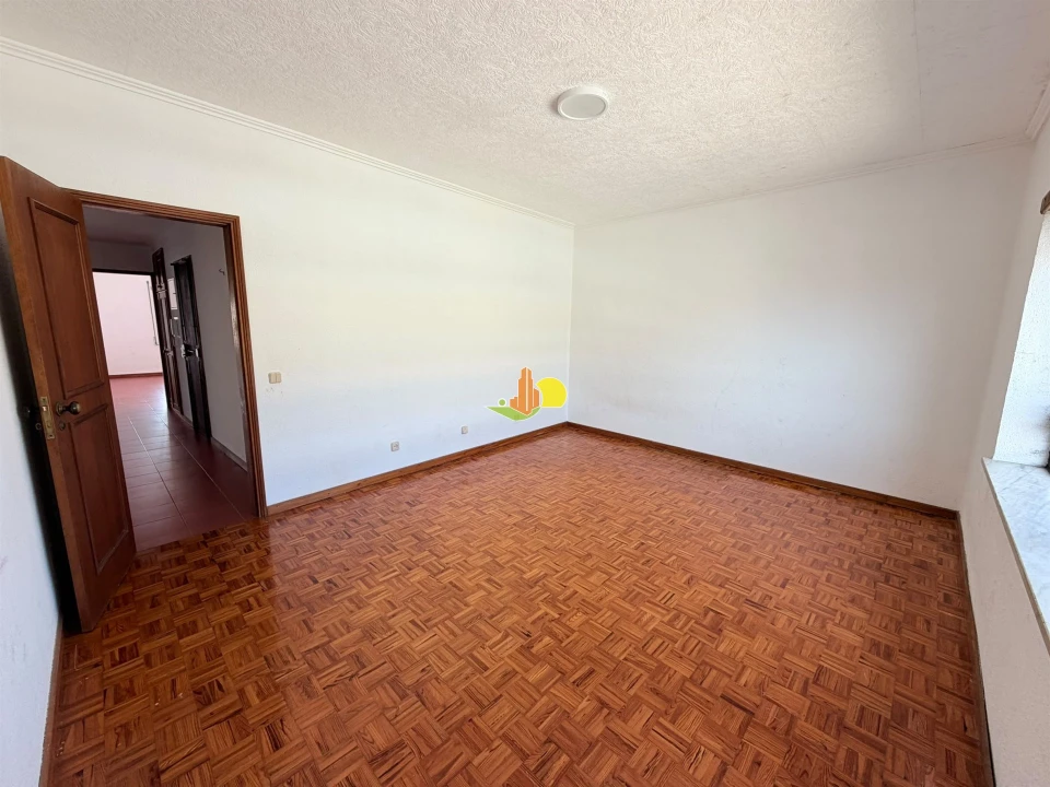 Apartamento T2 para Arrendamento em Buarcos Foto 15