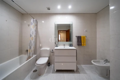 Apartamento T3 para Venda em Costa