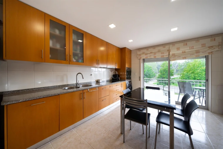 Apartamento T3 para Venda em Costa Foto 10