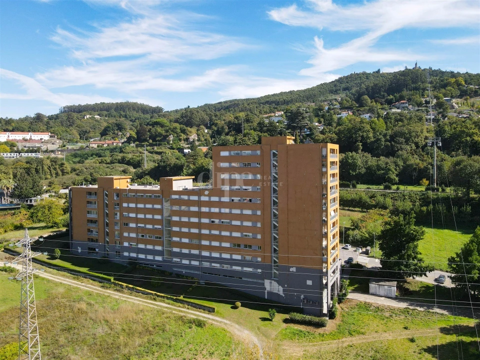 Apartamento T3 para Venda em Costa Foto 1