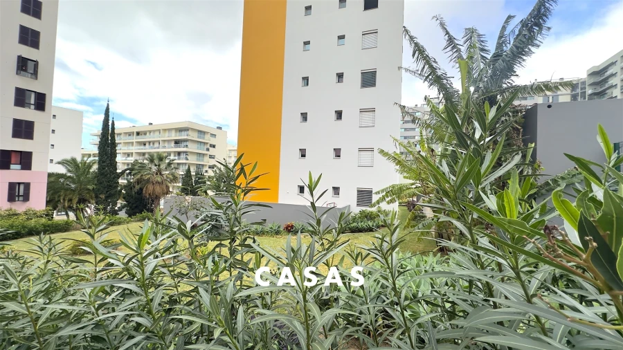 Apartamento T2 para Arrendamento em São Martinho Foto 40