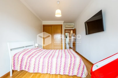 Apartamento T3 para Venda em Marvila, Ribeira Santarém, São Salvador, São Nicolau