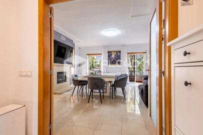 Apartamento T3 para Venda em Marvila, Ribeira Santarém, São Salvador, São Nicolau
