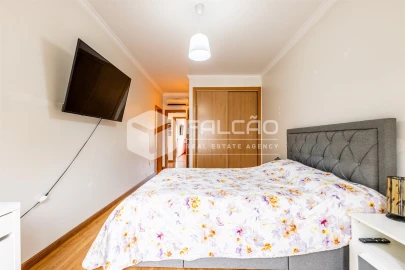 Apartamento T3 para Venda em Marvila, Ribeira Santarém, São Salvador, São Nicolau