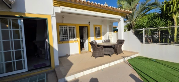 Moradia T2 para Venda em Albufeira e Olhos de Água