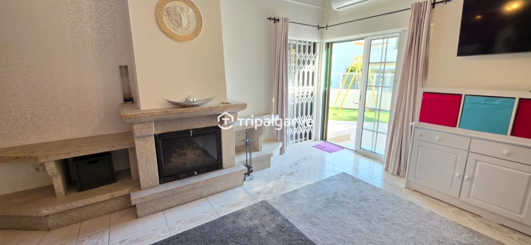 Moradia T2 para Venda em Albufeira e Olhos de Água Foto 13