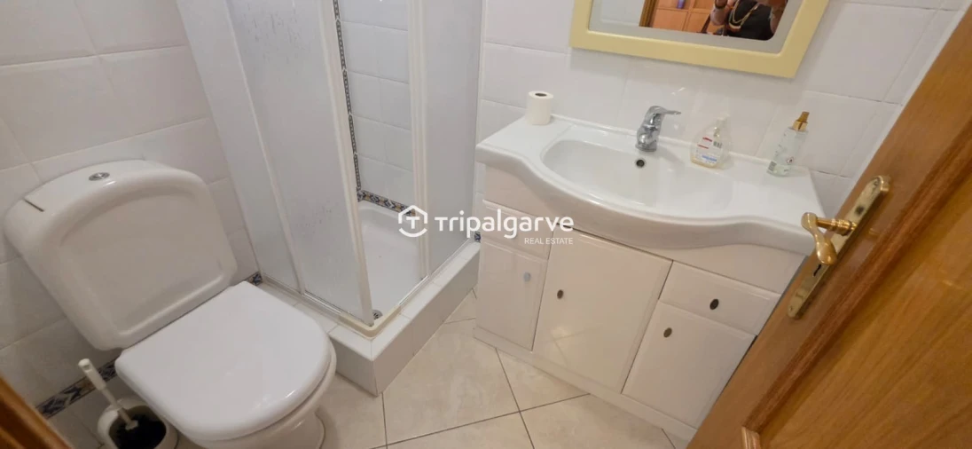 Moradia T2 para Venda em Albufeira e Olhos de Água Foto 10