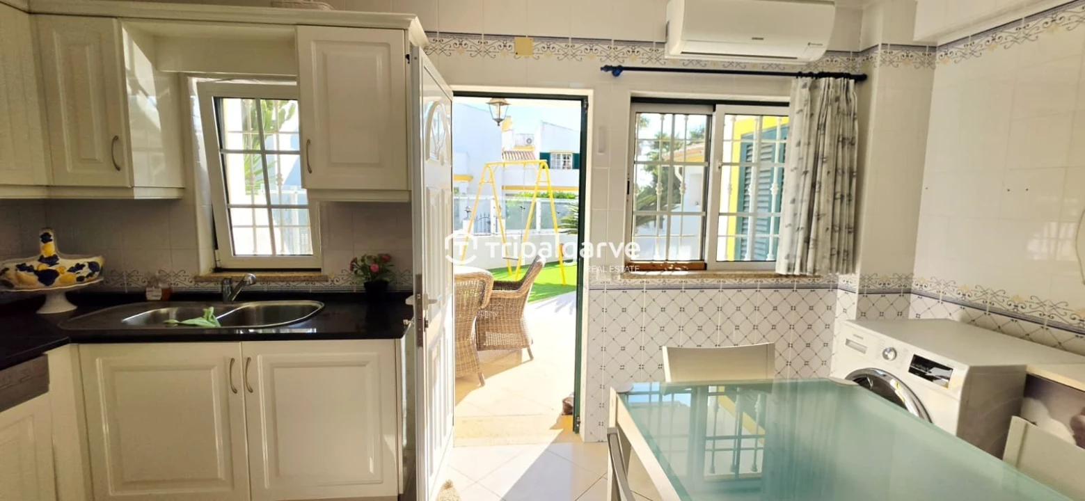 Moradia T2 para Venda em Albufeira e Olhos de Água Foto 5