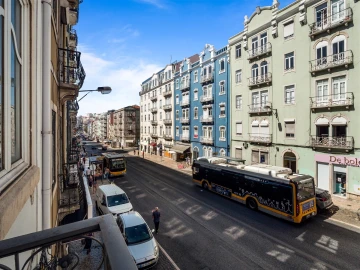 Apartamento T2 para Arrendamento em Penha de França