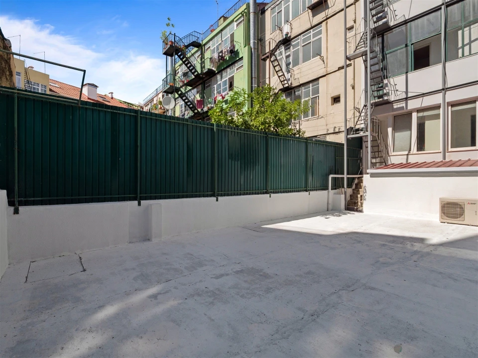 Apartamento T2 para Arrendamento em Penha de França Foto 19