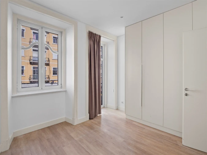 Apartamento T2 para Arrendamento em Penha de França Foto 10