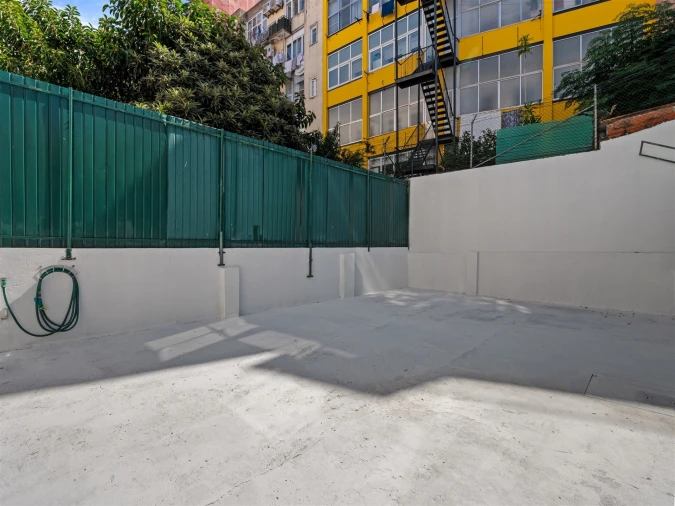 Apartamento T2 para Arrendamento em Penha de França Foto 17