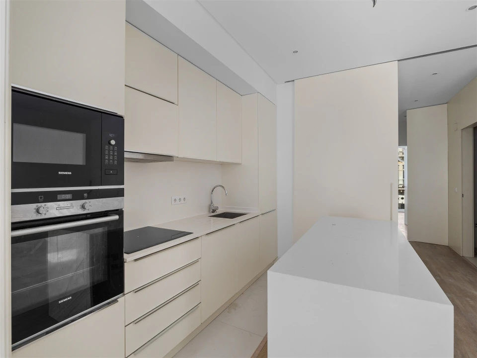 Apartamento T2 para Arrendamento em Penha de França Foto 4