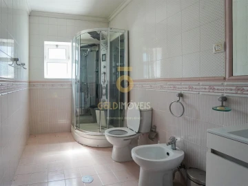 Moradia T3 para Venda em Mancelos