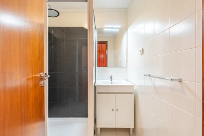 Apartamento T3 para Venda em Caniço