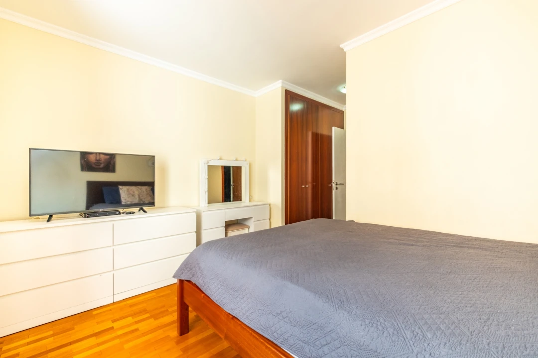 Apartamento T3 para Venda em Caniço Foto 12