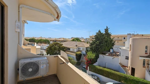 Apartamento T1 para Venda em Albufeira e Olhos de Água