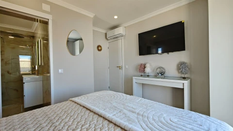 Apartamento T1 para Venda em Albufeira e Olhos de Água