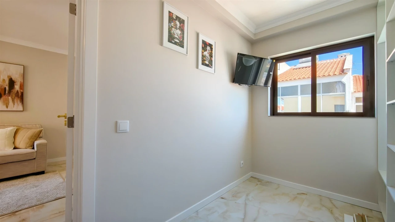 Apartamento T1 para Venda em Albufeira e Olhos de Água Foto 28