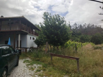 Quinta T0 para Venda em Espadanedo