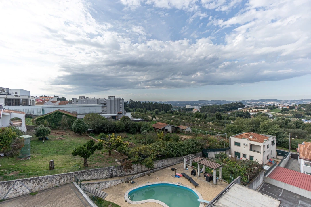 Apartamento T3 para Arrendamento em Gondomar (São Cosme), Valbom e Jovim Foto 17