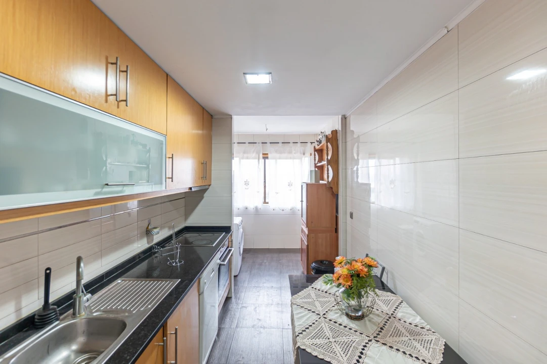 Apartamento T3 para Arrendamento em Gondomar (São Cosme), Valbom e Jovim Foto 9