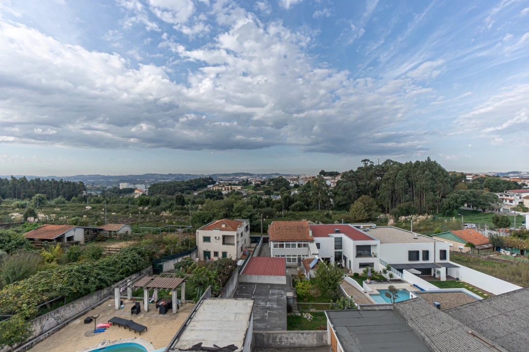 Apartamento T3 para Arrendamento em Gondomar (São Cosme), Valbom e Jovim Foto 16