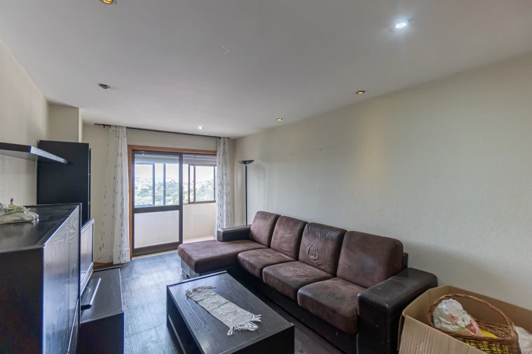 Apartamento T3 para Arrendamento em Gondomar (São Cosme), Valbom e Jovim Foto 3