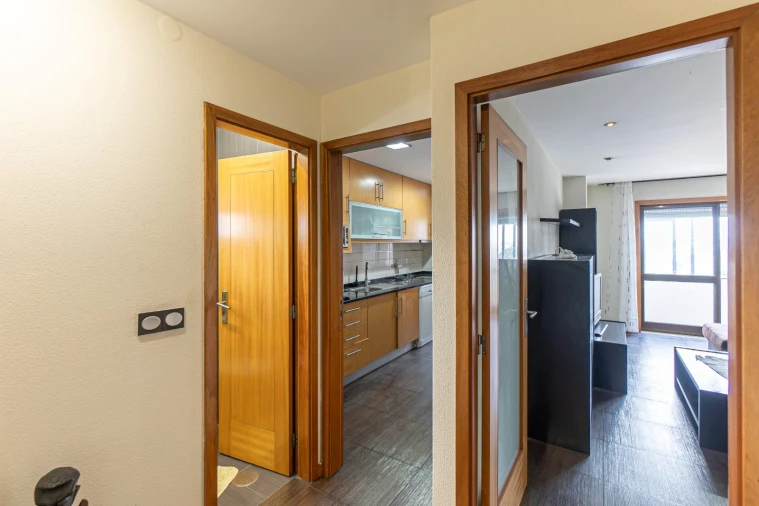 Apartamento T3 para Arrendamento em Gondomar (São Cosme), Valbom e Jovim Foto 6