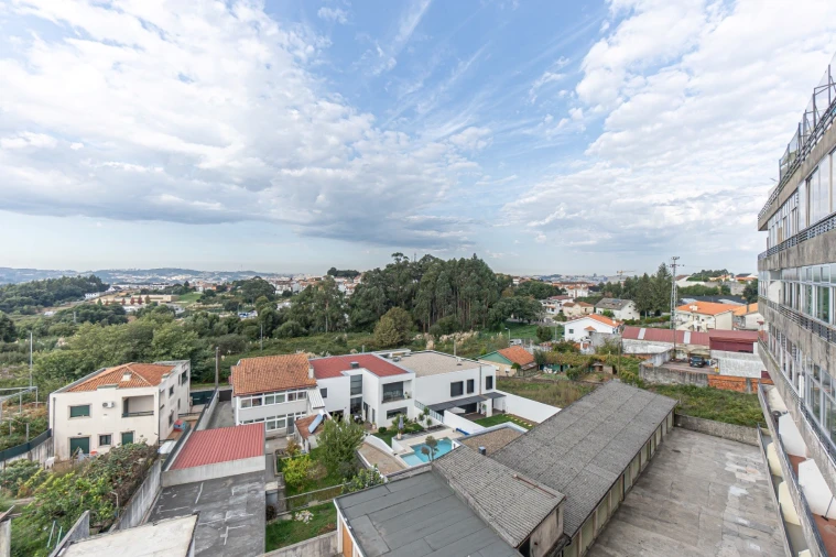 Apartamento T3 para Arrendamento em Gondomar (São Cosme), Valbom e Jovim Foto 15
