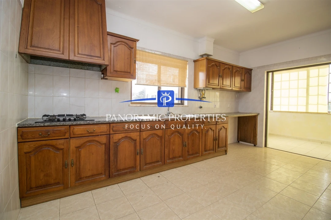 Moradia T4 para Venda em Portimão Foto 13