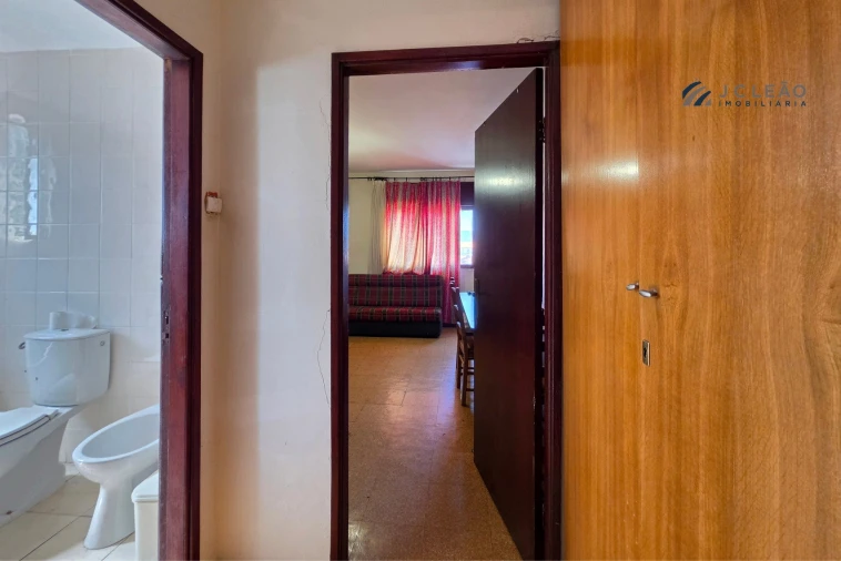 Prédio para Venda em Torre de Moncorvo Foto 3