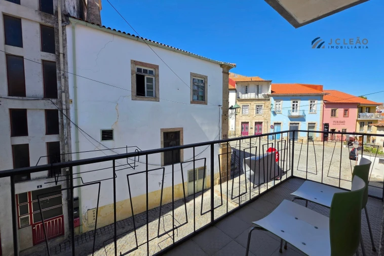 Prédio para Venda em Torre de Moncorvo Foto 36